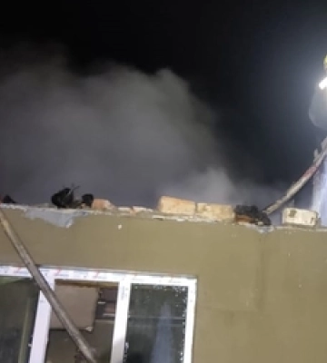 На Волині горіли три житлових будинки та ще дві споруди 