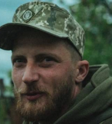 Воїн ЗСУ висловився про виступи артистів на весіллі експрокурора у Львові: яка його позиція