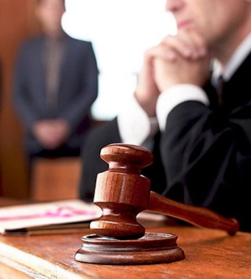 На Львівщині суд оштрафував школяра за мем про вчительку: скільки потрібно заплатити