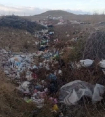 Жителі Арцизу створили стихійне сміттєзвалище біля історичної пам’ятки