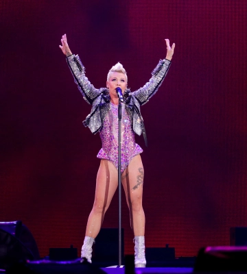 Ледь не померла: Pink розповіла про наркотичну залежність у 16 років