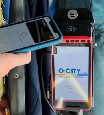 Система «check-in - сheсk-out» запрацювала в громадському транспорті Львівщини. Як платити