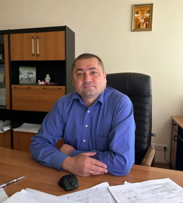 У Луцьку встановили перші напівпідземні смітники
