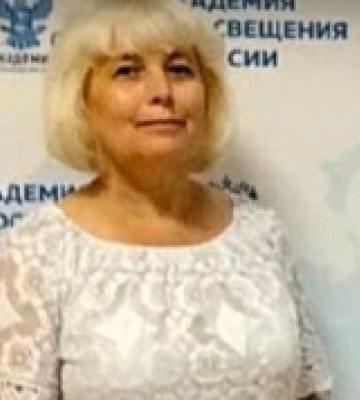 Заочно судитимуть жительку Херсонщини, яка очолила окупаційний «відділ освіти» в Голій Пристані