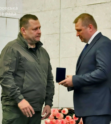 Філатов вручив лікарям Дніпра та області нагороди під час сесії міськради та підбив її підсумки