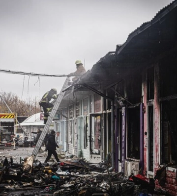 В Харькове горел рынок (фото, видео)