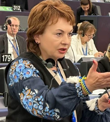 Депутатка Рівненської облради рознесла «хороших русских»