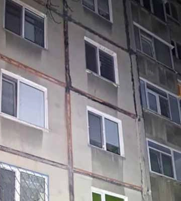 На Полтавщині жінка випала з вікна багатоповерхівки