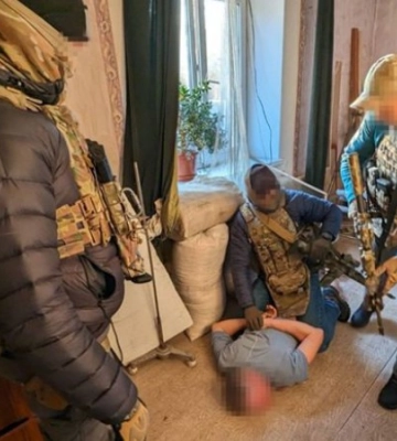 СБУ затримала на Сумщині російських агентів, які розвідували позиції ЗСУ для коригування ударів