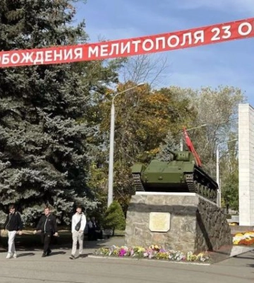 Оккупанты показали для чего конкретно отремонтировали танк в Мелитополе - вы удивитесь 