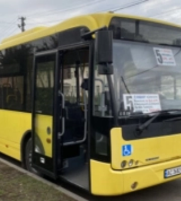 У Луцьку на міський маршрут № 5 виїхали автобуси великої пасажиромісткості