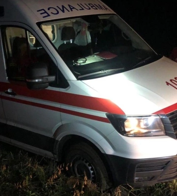 У Володимирському районі – аварія: авто знесло з дороги 