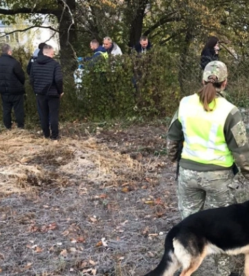 У Києві правоохоронці знайшли наркорозсадник та припинили збут наркотиків через поштомати
