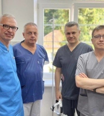 Львівські лікарі успішно прооперували однорічного хлопчика з рідкісною вадою гортані