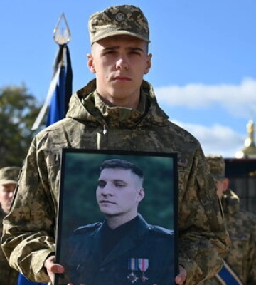 С погибшим воином Ильей Долматовым простились в Михайловском соборе Киева. ВИДЕО+ФОТОрепортаж