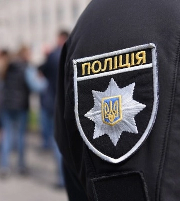 Заволодіння бюджетними коштами: у поліції повідомили деталі обшуків у міській раді Сум