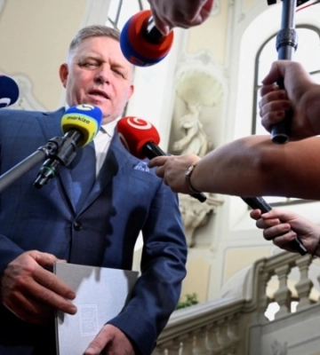Премьер Словакии раскритиковал санкции ЕС против России
