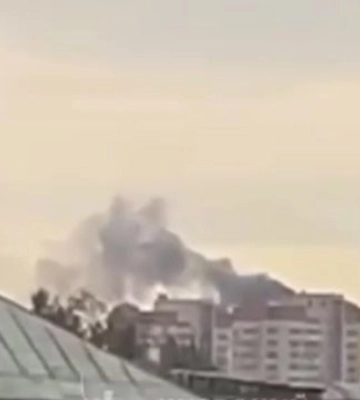 В Киеве произошел пожар в многоэтажке, видео