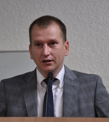 Начальник управління освіти Рівного звільнився: хто його замінить