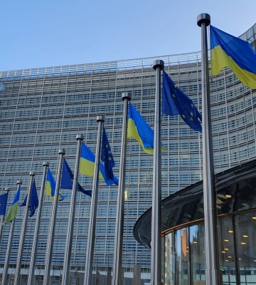 Більшість українців вважають підтримку ЄС України недостатньою - опитування