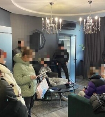 Судитимуть організатора та двох учасників «блогерських вечірок», які знущалися з дівчат
