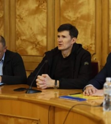 Петро Добромільський - заступник голови Закарпатської ОДА взяв участь у круглому столі з питань реалізації стратегії зі&amp;hellip;