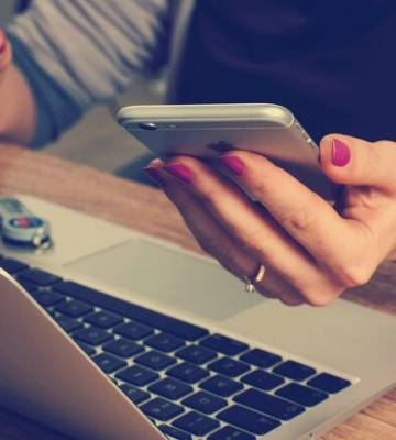 Жители Харьковщины массово получают SMS с предложением продать данные о ВСУ
