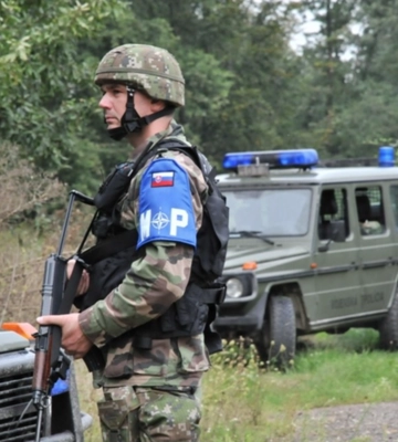 Словаччина припиняє військову допомогу Києву