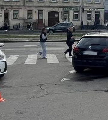 У Львові на Городоцькій авто збило жінку