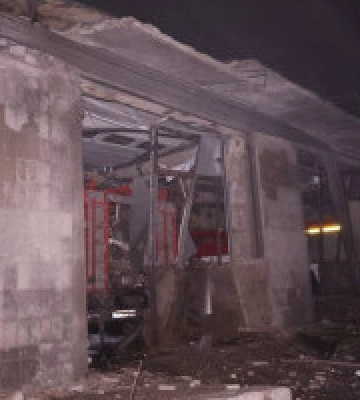 Цієї ночі окупанти вдарили по пожежній частині в Ізюмі, 8 рятувальників постраждало 