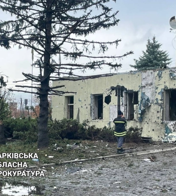 &quot;Спрятаться невозможно&quot;: появились подробности ракетного удара по части ГСЧС в Изюме 