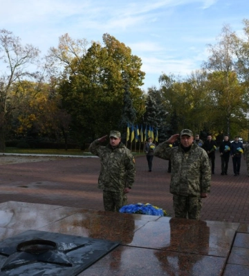 На Фортечних Валах у Кропивницькому відзначили День визволення України від фашистських загарбників