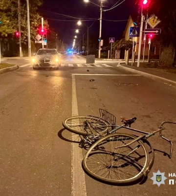 На Одещині велосипедист потрапив під авто, - ФОТО