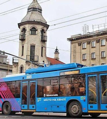 Миколаїв передав Херсону чотири тролейбуси: Вся техніка потребує ремонту та не використовується миколаївською громадою