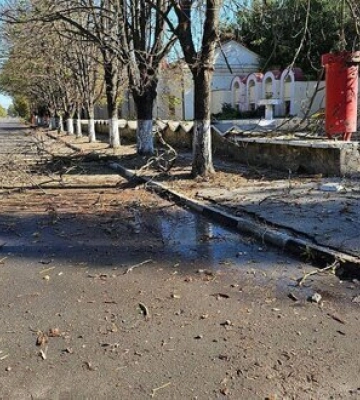 Унаслідок обстрілу окупантами Херсону поранено чоловіка