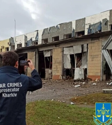 Ракетный удар по Изюму. Прокуратура показала новые фото последствий