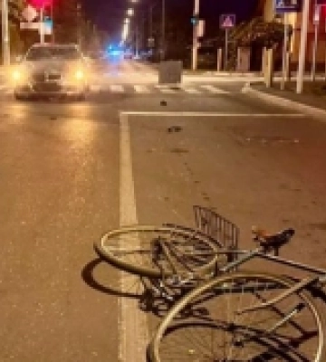 В Ізмаїлі автомобіль збив велосипедиста, який перетинав пішохідний перехід на «червоний»