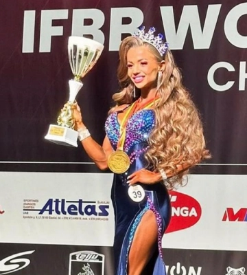 Коломиянка стала Чемпіонкою світу з бодібілдингу (відео)