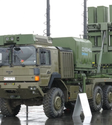 ЗРК IRIS-T, боеприпасы и не только: Германия передала Украине новую партию военной помощи