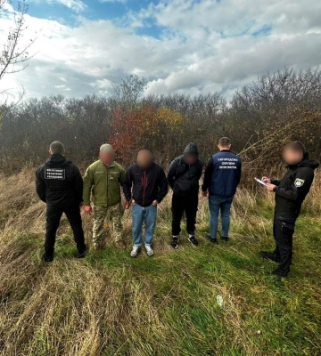 На Закарпатті поліція затримала жителя Дніпропетровщини: Поліція оприлюднила подробиці