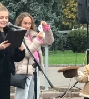 У центрі Луцька відбулося відкриття Всеукраїнського конкурсу професійних читців імені Лесі Українки