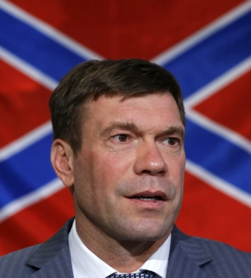 На Олега Царьова напали у Криму
