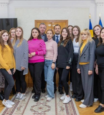 Дуальна форма освіти: 13 студентів Лесиного вишу поєднуватимуть навчання з роботою  в школах