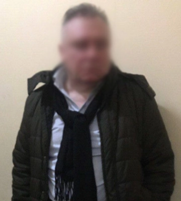 На Київщині перед судом постане 55-річний чоловік, обвинувачений у розбещенні та зґвалтуванні неповнолітніх