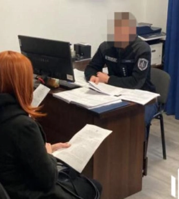 На Рівненщині дві військовослужбовиці незаконно отримували бойові доплати, хоча не ходили на службу