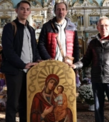 У сільську церкву на Волині повернули дві відреставровані старовинні ікони