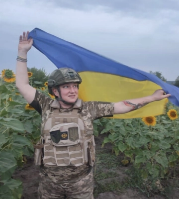 Захищала Україну з 2019 року. Згадаймо 52-річну Вікторію Дарій з Луганщини