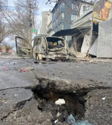 Оккупанты атаковали Херсон с левого берега, есть разрушения — власти