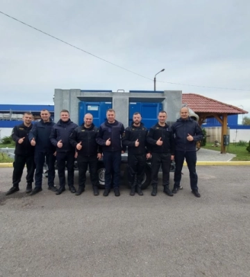 Дубенські пожежники отримали від польських колег потужну насосну станцію