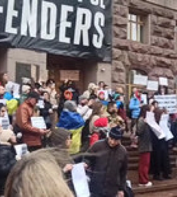 Деньги на ВСУ. В Киеве, Одессе и других городах протесты за расходы на армию – видео, фото